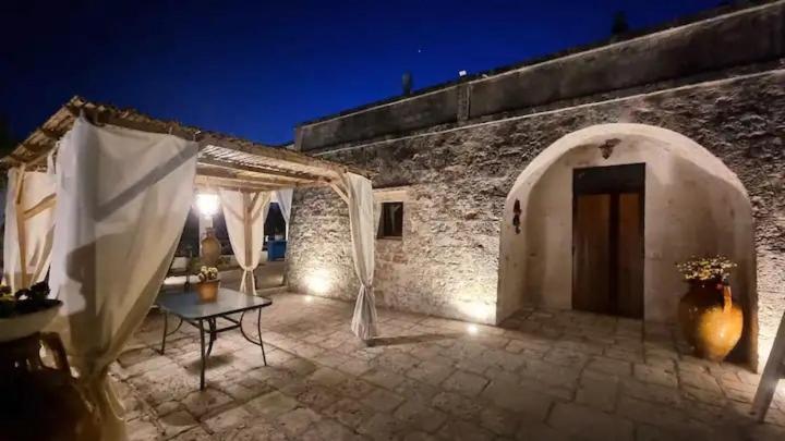 Valle D'Itria Trulli E Alcova Mikael Cisternino Zewnętrze zdjęcie