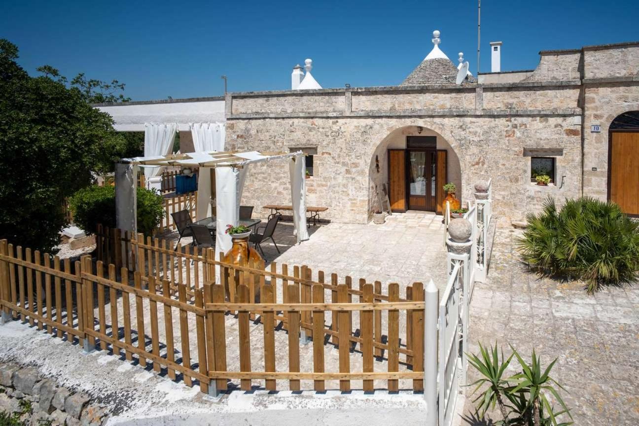 Valle D'Itria Trulli E Alcova Mikael Cisternino Zewnętrze zdjęcie