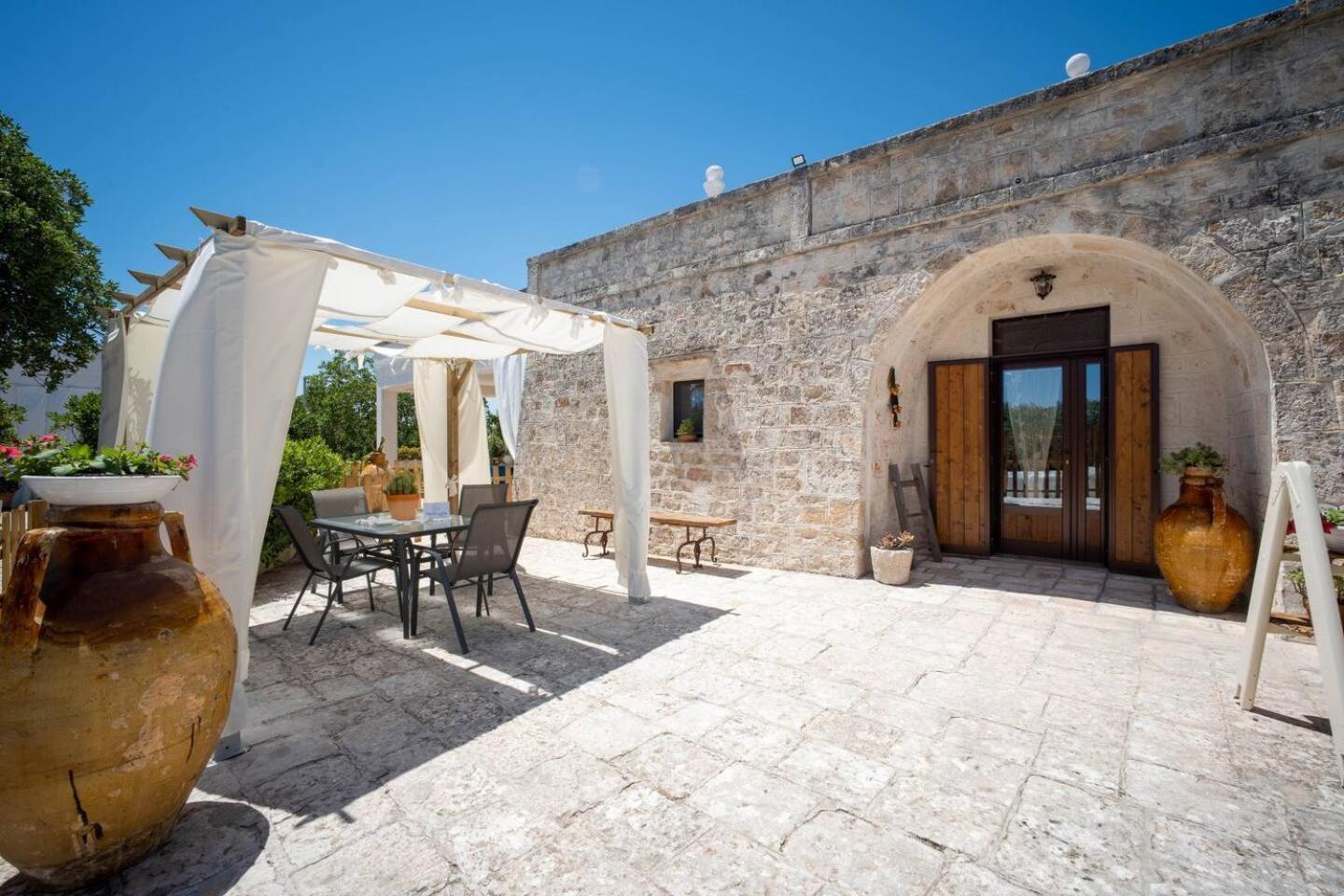 Valle D'Itria Trulli E Alcova Mikael Cisternino Zewnętrze zdjęcie