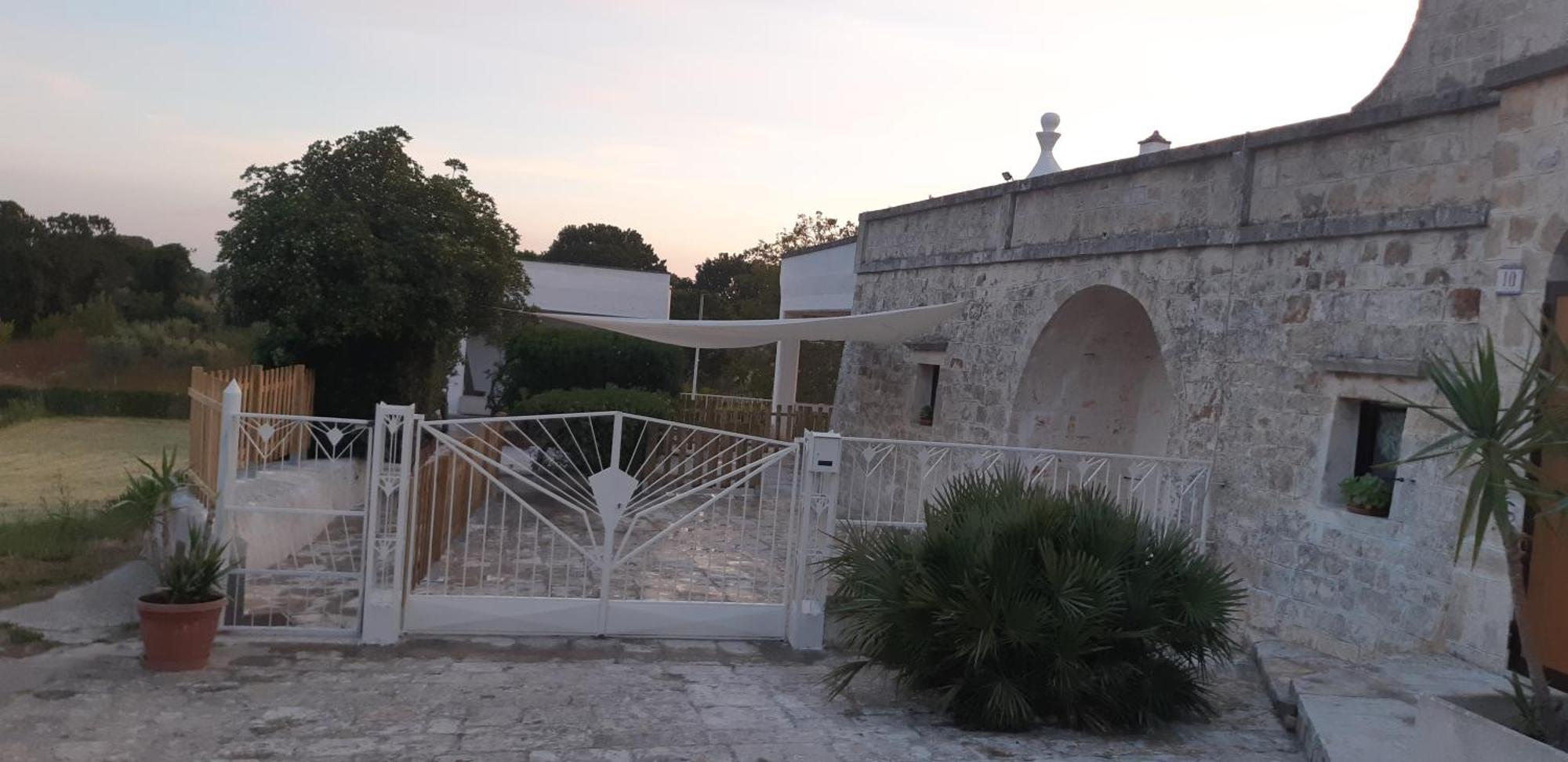Valle D'Itria Trulli E Alcova Mikael Cisternino Zewnętrze zdjęcie
