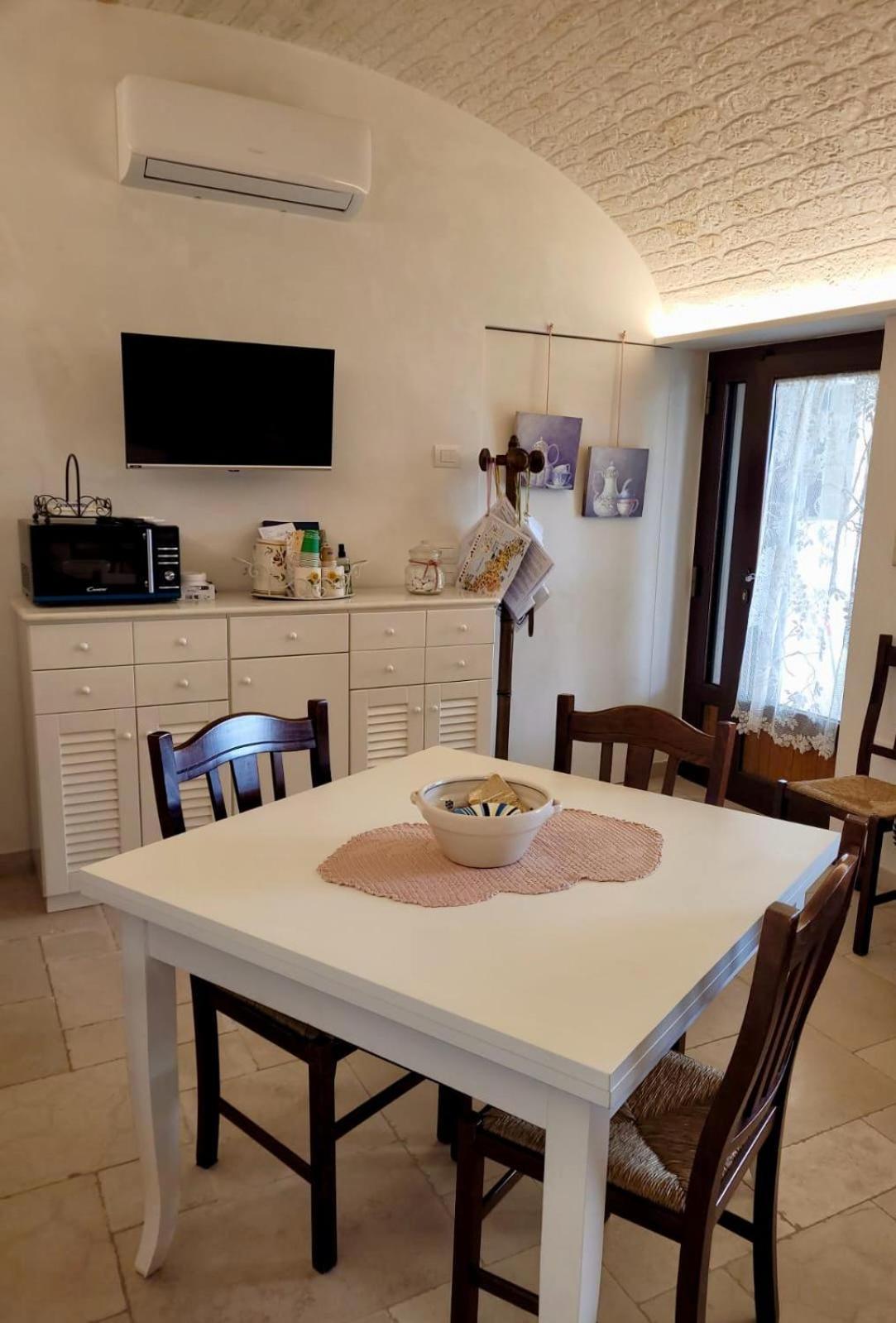 Valle D'Itria Trulli E Alcova Mikael Cisternino Zewnętrze zdjęcie
