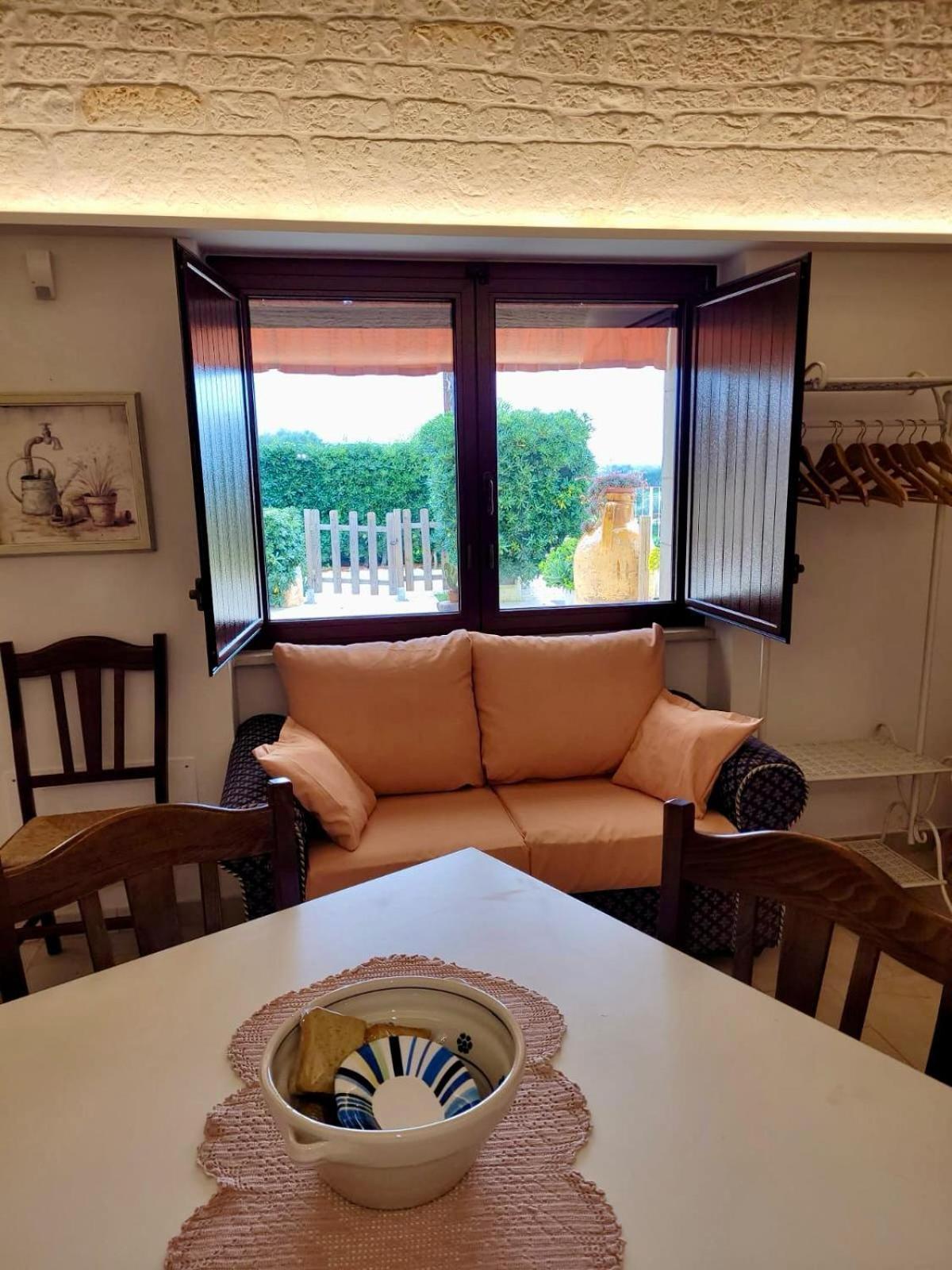 Valle D'Itria Trulli E Alcova Mikael Cisternino Zewnętrze zdjęcie